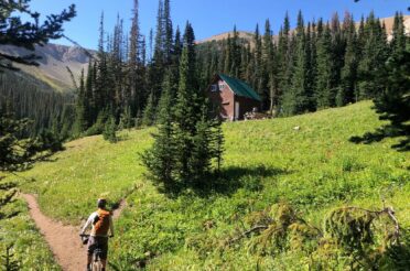 Hut-to-Hut Mountain Bike Trip – Breathtaking and Challenging